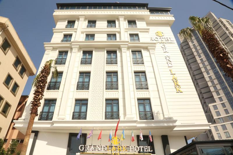 Otel Grand Lark İstanbul Exterior foto